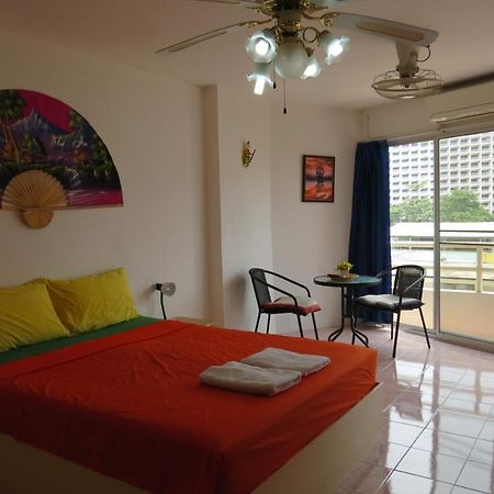 B&B View Talay 1B Apartments Pattaya Zewnętrze zdjęcie